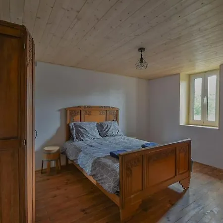 Maison De Village Ferienhaus